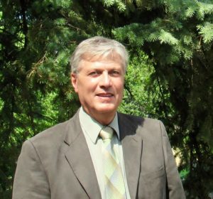 Pastor Glenn Knudson